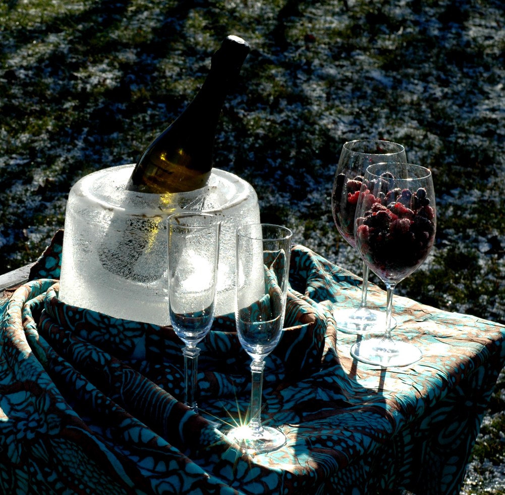 champagne on ice 1