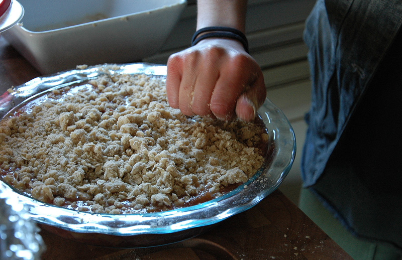 rhubarb crumble. 